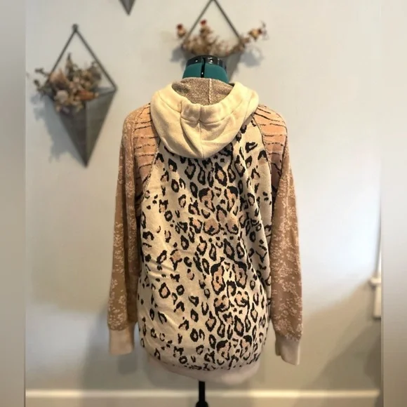 Free People Nala Leopard print hoodie - Picture 4 of 5